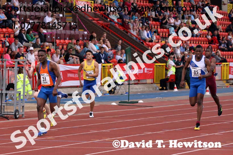 Inter boys 200 metres, 2015 English Schools, Gateshead. Photo: David T. Hewitson/Sports for All Pics